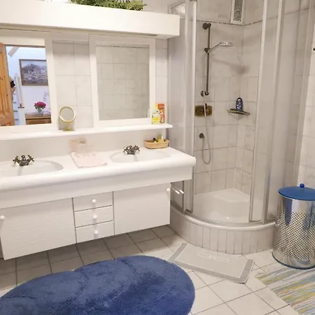 Stadtwohnung Franz Bis 6 Personen Bei Salzburg Lejlighed *